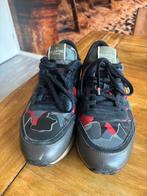 Valentino Garavani Sneakers - Maat 41,5, Ophalen of Verzenden, Gedragen, Zwart, Sneakers of Gympen