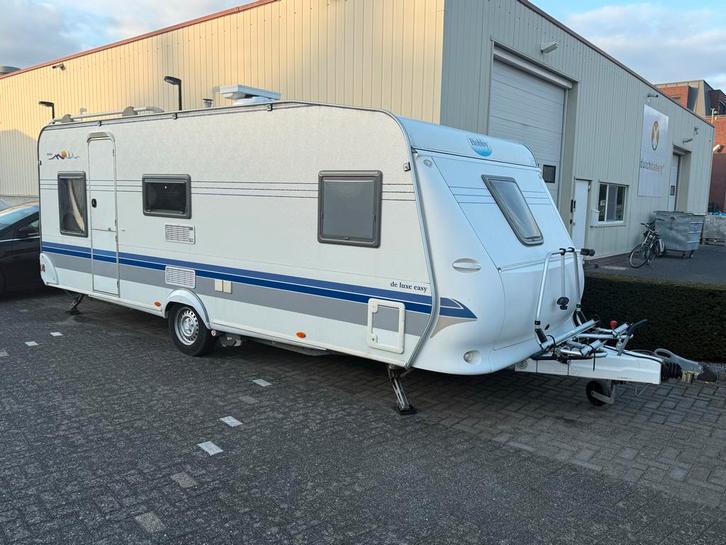 Hobby 560 KMFE - Zeer Compleet!, Caravans en Kamperen, Caravans, Bedrijf, tot en met 6, 1250 - 1500 kg, Rondzit, Hobby, Frans bed