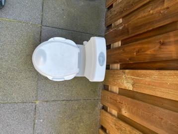 Kinderpotje/wc beschikbaar voor biedingen