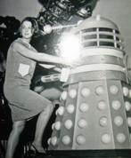 Your 100% official Guide to the World of Doctor Who, Boeken, Verzenden, Gelezen, Muziek, Film of Tv