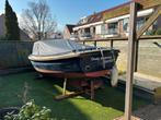 Mooi afgewerkte sloep/vlet 6mtr lang geschikt voor 6 pers., Watersport en Boten, Sloepen, Ophalen, 10 tot 30 pk, Staal, Binnenboordmotor