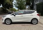 Ford Fiësta Wit nieuwe d-riem+ koppeling 1.0 Ecoboost 100 pk, Auto's, Voorwielaandrijving, 580 kg, 1064 kg, Wit