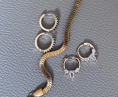Mooie set vergulde oorbellen en armbanden gold plated, Sieraden, Tassen en Uiterlijk, Armbanden, Zo goed als nieuw, Goud, Ophalen of Verzenden