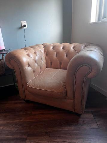 Cognac Chesterfield fauteuil beschikbaar voor biedingen