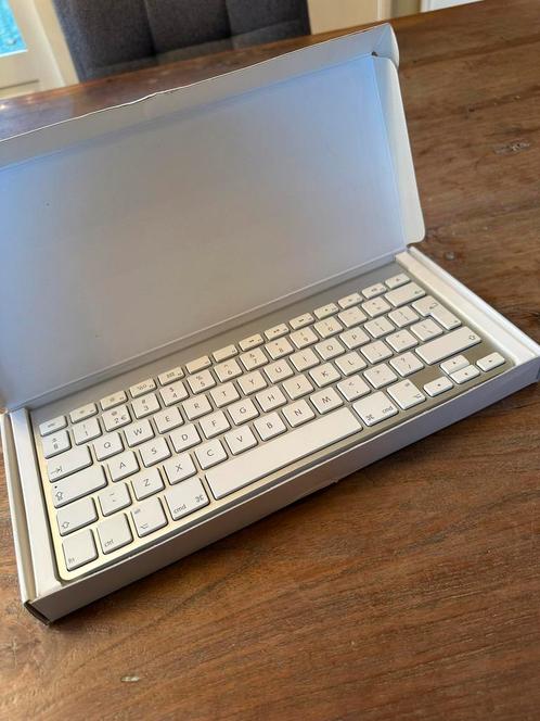 Apple wireless Magic Keyboard - NIEUW, Computers en Software, Toetsenborden, Nieuw, Qwerty, Draadloos, Ophalen of Verzenden