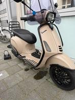 vespa sprint desert storm, Ophalen, Zo goed als nieuw
