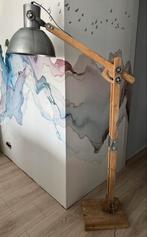 Vloerlamp industrieel hout/zink verstelbaar, Ophalen, Gebruikt, Hout, 150 tot 200 cm