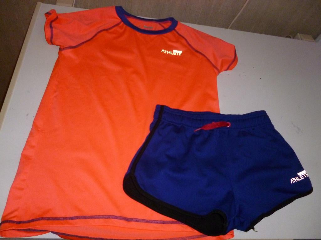 meisjes gymsetje: shirt maat 176, Ophalen of Verzenden, Zo goed als nieuw, Meisje, Shirt of Longsleeve