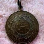 Aartsbroederschap der heilige familie medaille, Postzegels en Munten, Penningen en Medailles, Ophalen of Verzenden, Overige materialen