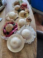 Partijtje oude stro hoedjes in 1 koop voor 10 euro, Antiek en Kunst, Antiek | Speelgoed, Ophalen of Verzenden