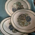 Ovale borden / schaal vintage wedgwood iona jaren ‘70 poppy, Huis en Inrichting, Gebruikt, Keramiek, Ophalen of Verzenden, Schaal of Schalen