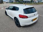 Volkswagen Scirocco 1.4 TSI 90KW 2009 Wit, Auto's, Voorwielaandrijving, Stof, 4 cilinders, 4 stoelen