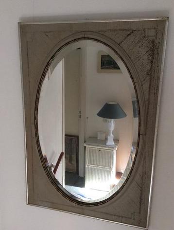 Antieke Victoriaanse spiegel vintage beschikbaar voor biedingen