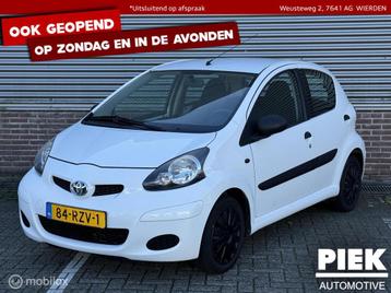 Toyota Aygo 1.0-12V Now AIRCO, APK beschikbaar voor biedingen