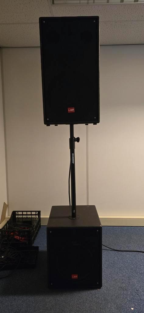 LEM PA incl Flightcase - versterkers - DSP, Muziek en Instrumenten, Versterkers | Keyboard, Monitor en PA, Gebruikt, P.A., 1000 watt of meer