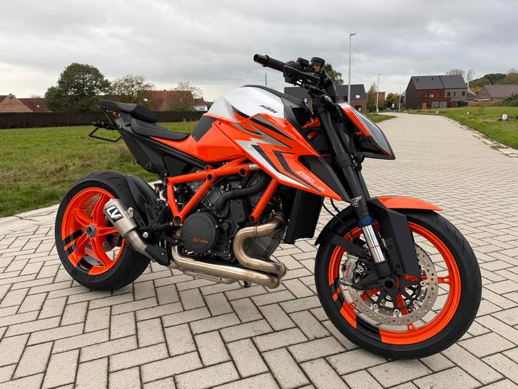KTM Superduke 1290R EVO - 2022 - Slechts 8000km!!, Motoren, Accessoires | Overige, Zo goed als nieuw, Ophalen