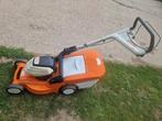 Weinig gebruikte grasmaaier stihl op accu, Cirkelmaaier, Ophalen of Verzenden, Zo goed als nieuw
