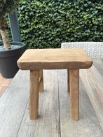 Houten bankje krukje maten 31x32cm hxb, Ophalen, Zo goed als nieuw, Hout