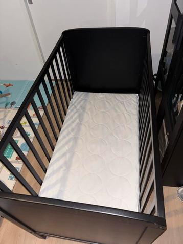 Prenatal ledikant zsm weg beschikbaar voor biedingen