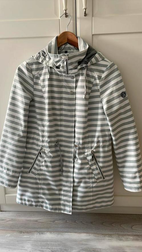 Zomerjas van zeer mooie kwaliteit!, Kleding | Dames, Jassen | Zomer, Zo goed als nieuw, Maat 38/40 (M), Grijs, Ophalen of Verzenden