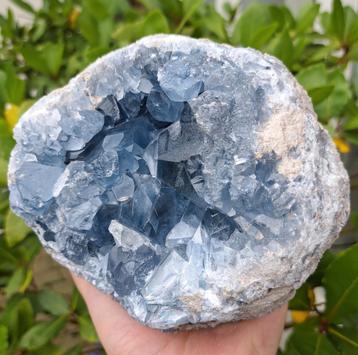 Diep Blauwe 3kg Celestien edelsteen natuursteen mineralen  beschikbaar voor biedingen