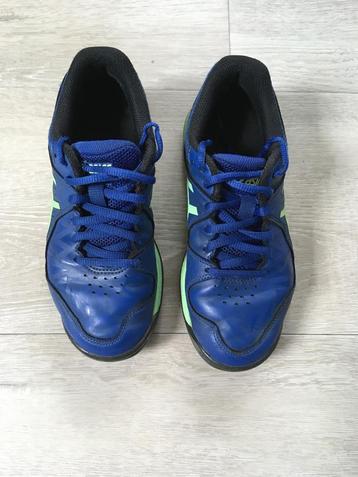 Hockeyschoenen Asics maat 34,5 beschikbaar voor biedingen