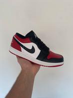 Jordan 1 low bred toe, Kleding | Heren, Schoenen, Overige kleuren, Nieuw, Ophalen of Verzenden, Sneakers of Gympen