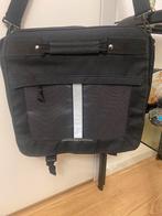 Laptop tas kan ook  met fiets gebruiken, Computers en Software, Laptoptassen, Ophalen of Verzenden, 17 inch of meer, Zo goed als nieuw