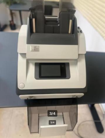 Couverteermachine / Vouwmachine enveloppen FPI700 beschikbaar voor biedingen