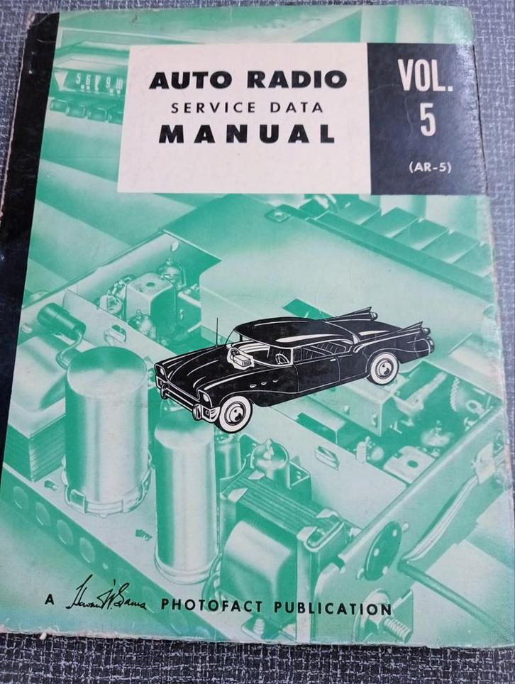 Auto Radio Service Manual photofact

1955 – 1956 models USA, Auto diversen, Autoradio's, Gebruikt, Ophalen of Verzenden