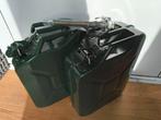 2x 20L jerrycans met tuit, Ophalen
