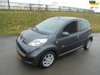 Peugeot 107 Peugeot 107 1.0 benzine 5 deurs airco lmv, Auto's, Voorwielaandrijving, Euro 5, Gebruikt, 4 stoelen
