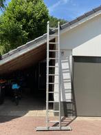 Uitschuifbare aluminium ladder, Doe-het-zelf en Verbouw, Ladders en Trappen, Ophalen of Verzenden, Gebruikt, Ladder, 4 meter of meer