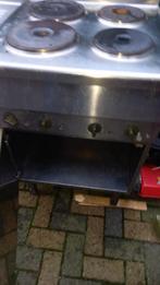 Rvs elektrische fornuis op krachtstroom rvs wasbak aluminium, Ophalen, 60 cm of meer, 4 kookzones, Zo goed als nieuw