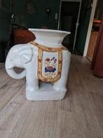 Plantentafel olifant 56 cm hoog van keramiek, Ophalen