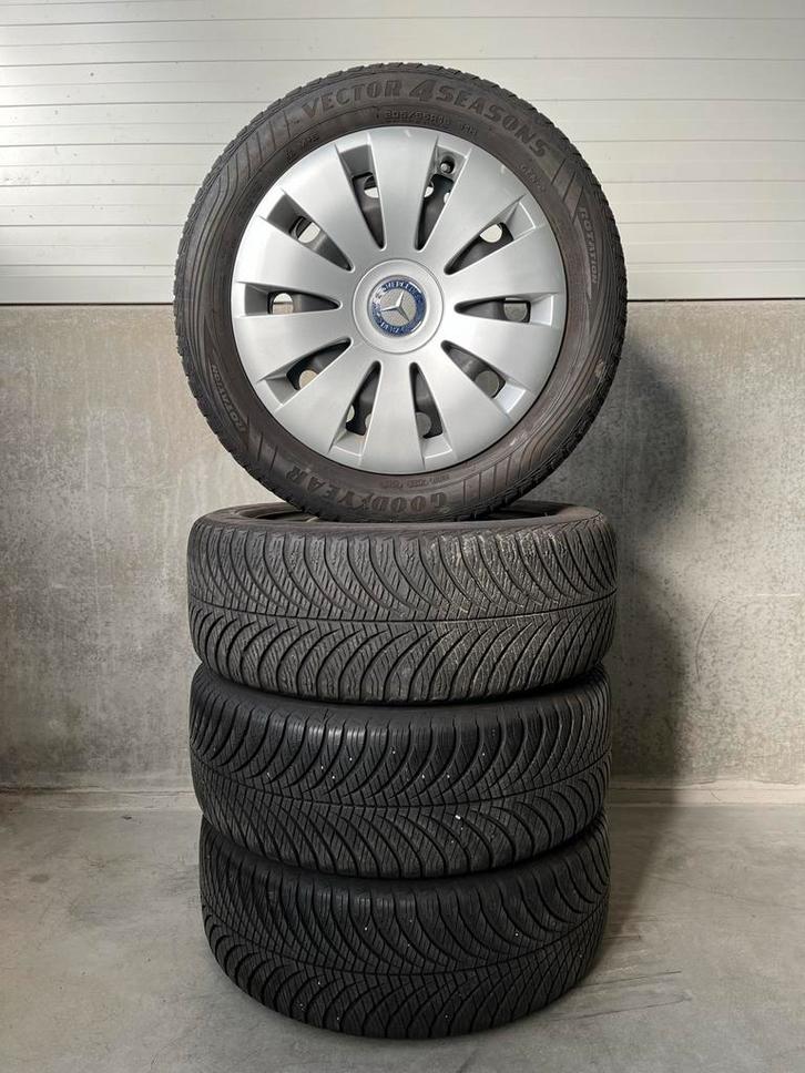 Goodyear Vector allseason banden 225/55/16 Mercedes A-klasse, Auto-onderdelen, Banden en Velgen, Banden en Velgen, All Season
