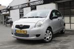Toyota Yaris 1.0 VVTi Spirit / Elektrische ramen / Trekhaak, Auto's, Toyota, Voorwielaandrijving, Stof, Gebruikt, Emergency brake assist