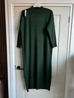Lange gebreide jurk, Ophalen of Verzenden, Zo goed als nieuw, Onder de knie