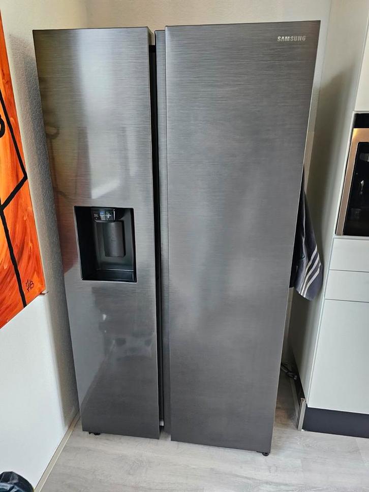 Samsung Koelkast met Aparte Vriezer - Zo Goed Als Nieuw!, Witgoed en Apparatuur, Koelkasten en IJskasten, Zo goed als nieuw, Met aparte vriezer