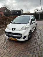 Peugeot 107, Auto's, Voorwielaandrijving, Euro 5, Stof, Zwart