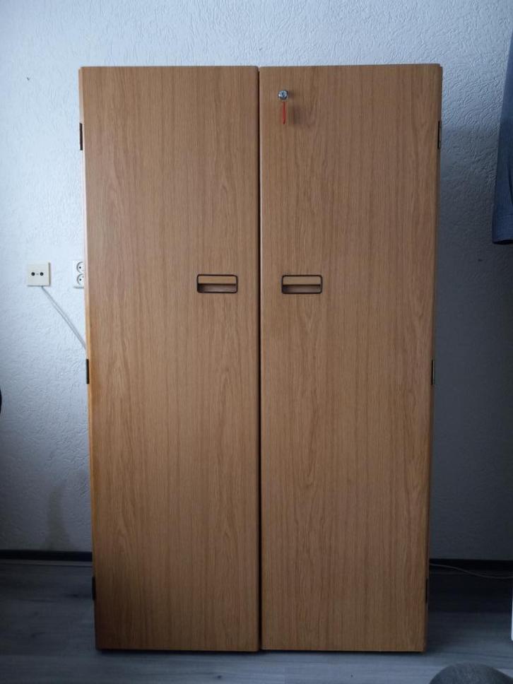 Legkast / Opbergkast, Huis en Inrichting, Kasten | Kledingkasten, Gebruikt, 150 tot 200 cm, 50 tot 100 cm, 25 tot 50 cm, Met deur(en)