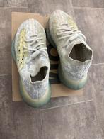 Yeezy Boost 380 Maat 38, Ophalen of Verzenden, Zo goed als nieuw, Overige kleuren, Sneakers of Gympen