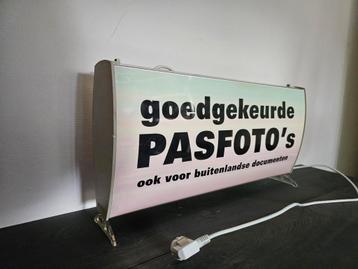 Gave lichtbak "pasfoto's" (werkend en compleet!!) beschikbaar voor biedingen