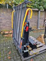 Rolstoellift invalide lift, Auto diversen, Ophalen of Verzenden