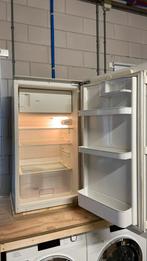 Goedwerkende Koelkast van het merk bosch, Witgoed en Apparatuur, Gebruikt, 45 tot 60 cm, Met vriesvak, Ophalen