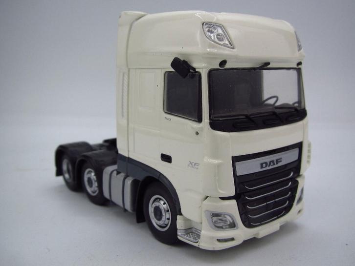 WSI - DAF 105 Trekker Basis wit 1:50 opknapper, Hobby en Vrije tijd, Modelauto's | 1:50, Gebruikt, Bus of Vrachtwagen, Wsi, Ophalen of Verzenden