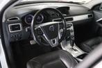 Volvo V70 2.0 T5 R-design, Schuif/Kanteldak, Lederen bekledi, Auto's, Euro 5, Zwart, 4 cilinders, Wit