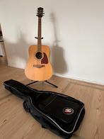 Western gitaar op staander, Muziek en Instrumenten, Ophalen, Zo goed als nieuw, Western- of Steelstringgitaar