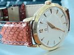 Gouden Omega 1945 jaren, Sieraden, Tassen en Uiterlijk, Horloges | Antiek, Ophalen, Goud, Omega, 1960 of later