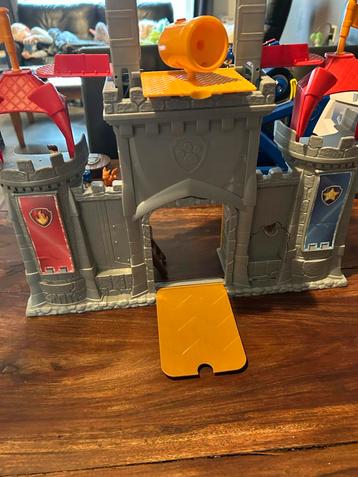Paw Patrol Rescue Knights Kasteel Speelset beschikbaar voor biedingen